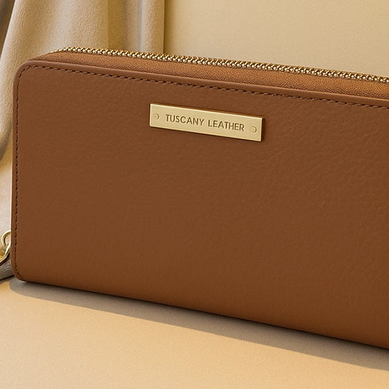 Top Ten Tuscany Leather Handbags Worth Investing In