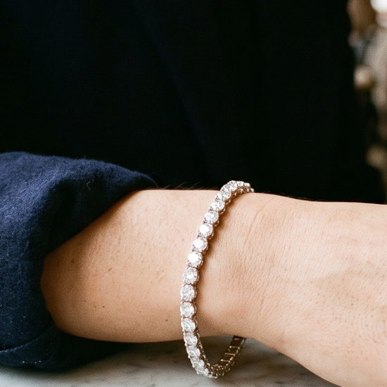 How to Style a Lab-Grown Diamond Tennis Bracelet for Every Part of Your Day
