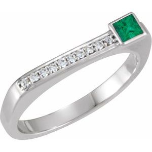Ladies Natural Emerald Natural Diamond Stackable Ring (I1, G-H) — Sterling Silver