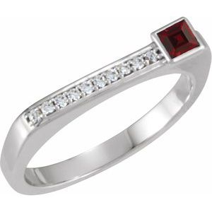 Ladies Natural Mozambique Garnet Natural Diamond Stackable Ring (I1, G-H) — Sterling Silver