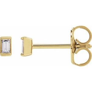 Ladies Natural Diamond Stud Earrings (Si2-Si3, G-H) — 14K Yellow Gold