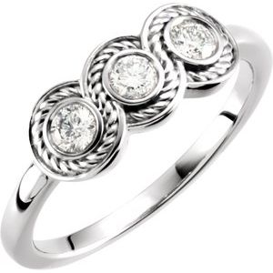 Ladies Natural Diamond Three-Stone Ring (I1, G-H) — 14K White Gold