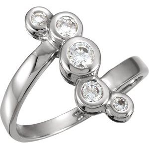Ladies Natural Diamond Right Hand Ring (I1, H+) — 14K White Gold