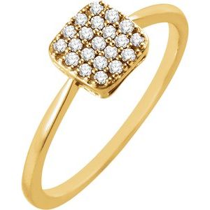 Ladies Natural Diamond Cluster Ring (I1, H+) — 14K Yellow Gold