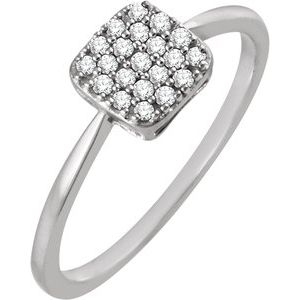 Ladies Natural Diamond Cluster Ring (I1, H+) — 14K White Gold