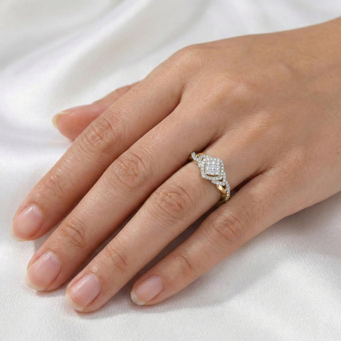 LADIES RING 0.25CT ROUND DIAMOND 10K YELLOW GOLD