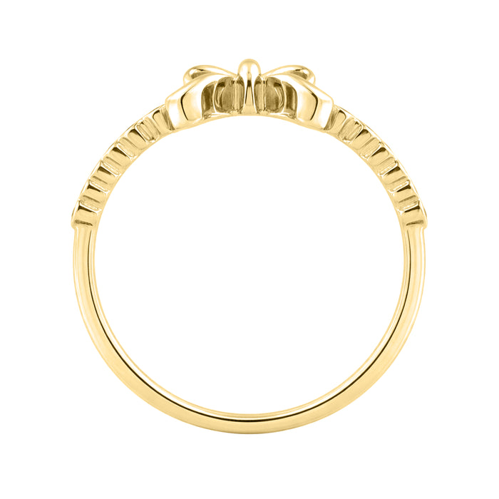 Classic 0.10Ct Round Diamond Ring In Yellow Gold  For Women
