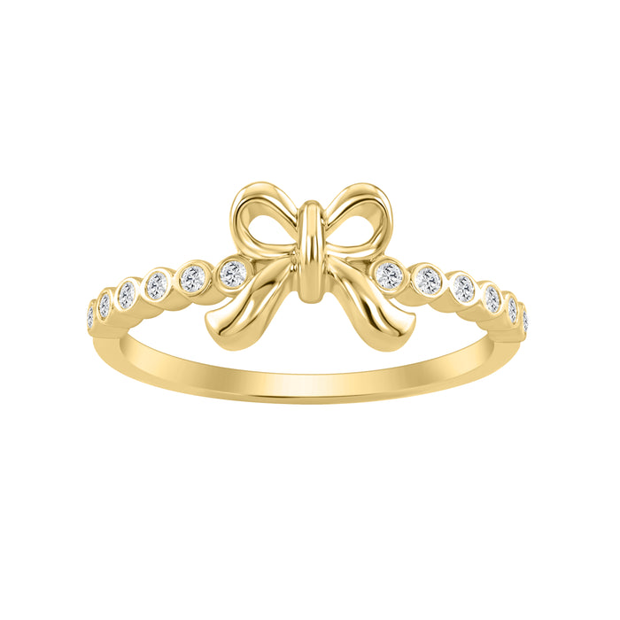 Classic 0.10Ct Round Diamond Ring In Yellow Gold  For Women