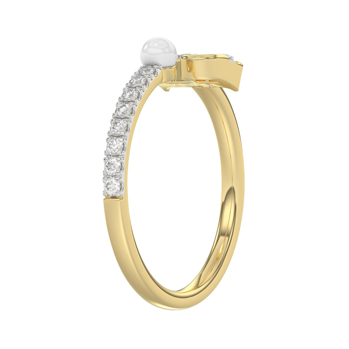 Stylish 10K Yellow Gold Ladies Ring Featuring Letter “P”, Luminous Pearl, And Round Diamond Accents. A Delicate 0.10Ct Fine Jewelry Piece.