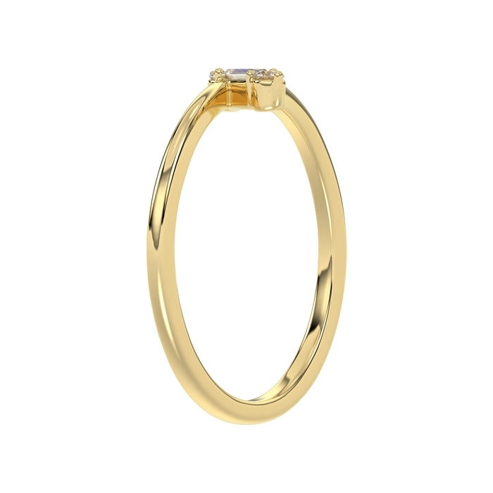 10K Yellow Gold 0.10Ct Diamond Ring Featuring Round And Baguette Accents. A Simple Yet Sophisticated Ladies Fine Jewelry