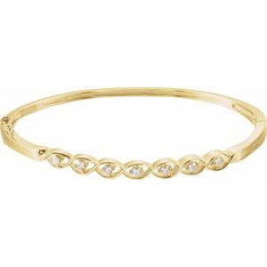 Ladies Natural Diamond Bangle 6 1/ Bracelet (I1, G-H) — 14K Yellow Gold