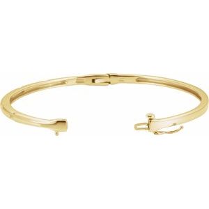 Lab-Grown Diamond Accented Hinged Bangle Bracelet - Style 65101