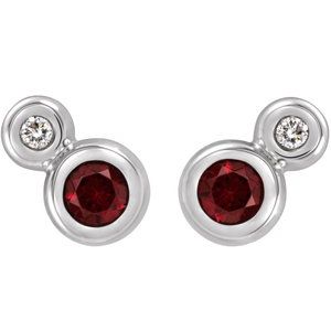 Ladies 5 mm Natural Mozambique Garnet Natural Diamond Earrings — Platinum