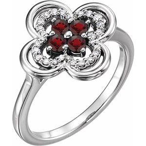 Ladies Natural Mozambique Garnet Natural Diamond Ring (SI2-SI3, G-H) — Platinum