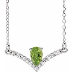 Ladies Natural Peridot Natural Diamond Necklace (Si2-Si3, G-H) — Platinum