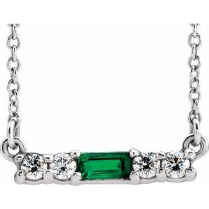 Ladies Natural Emerald Natural Diamond Necklace (Si2-Si3, G-H) — Platinum