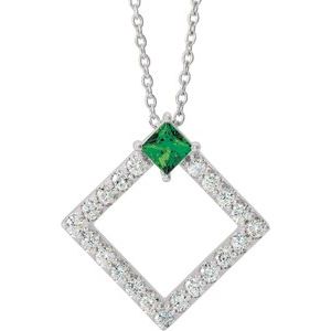 Ladies Natural Emerald Natural Diamond Necklace (Si2-Si3, G-H) — Platinum