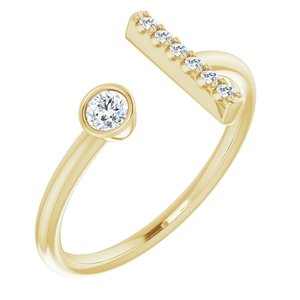 Ladies Natural Diamond Bar Ring (I1, G-H) — 14K Yellow Gold