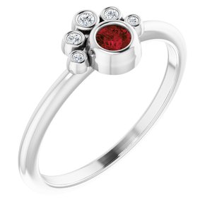 Ladies Natural Mozambique Garnet Natural Diamond Ring (I1, G-H) — Sterling Silver