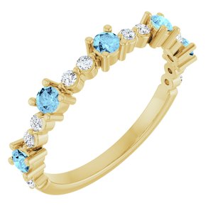 Ladies Natural Aquamarine Natural Diamond Ring (I1, G-H) — 14K Yellow Gold