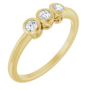 Ladies Natural Diamond Three-Stone Ring (I1, G-H) — 14K Yellow Gold