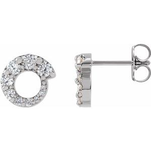 Ladies Natural Diamond Graduated Circle Earrings — Platinum