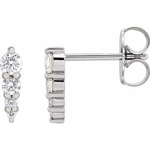 Ladies Natural Diamond Graduated Bar Earrings (Si2-Si3, G-H) — Platinum