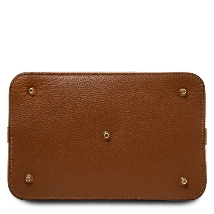 Minerva - Leather Bucket Bag (TL142476)