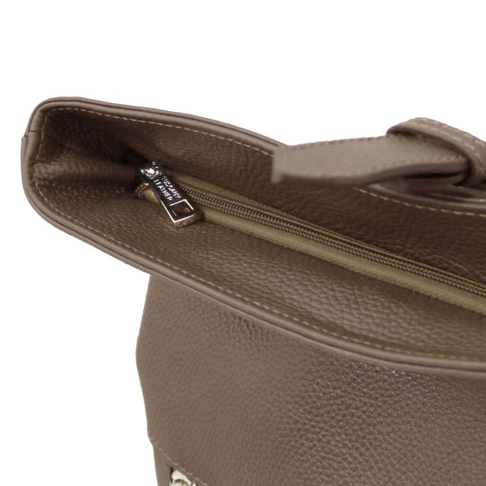 London - Soft Leather Backpack (TL142502)