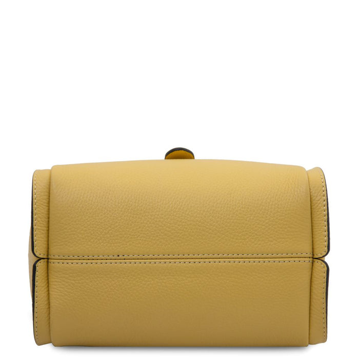Soave - Soft leather handbag (TL142583)