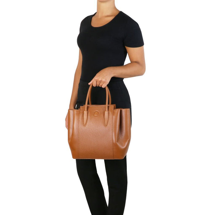 Tulipan - Leather Handbag (TL141727)
