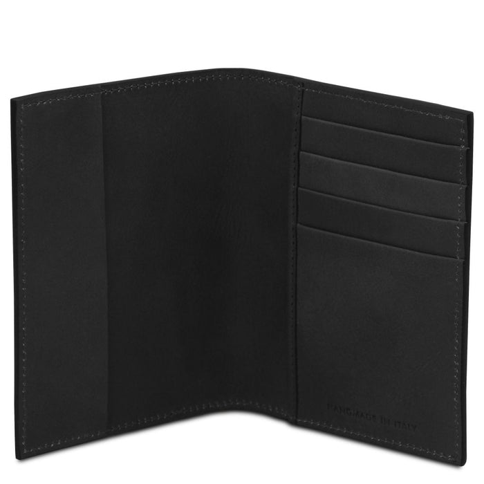 Leather passport cover (TL142605)
