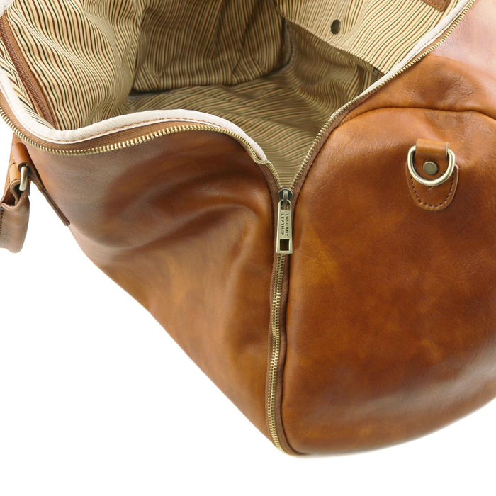 Antigua - Travel Leather Duffle/Garment Bag (TL142341)