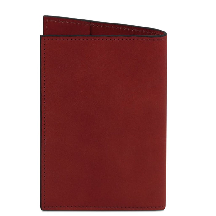 Leather passport cover (TL142605)